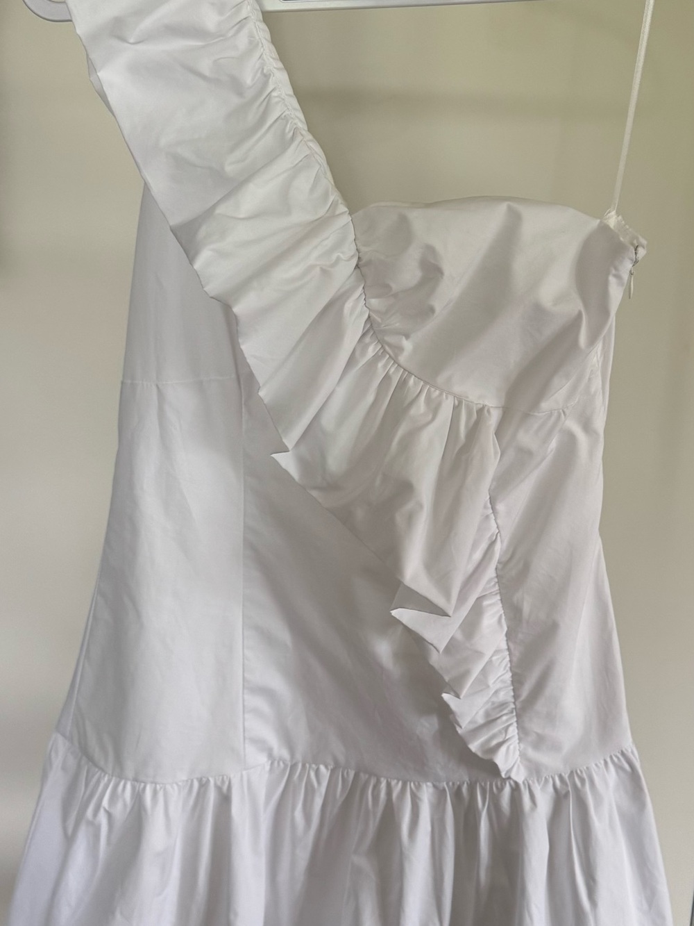 Astr White One-Shoulder Ruffle Mini Dress - Picture 2 of 8